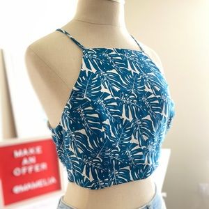 Boutique Crop Top Zipper Side Closure